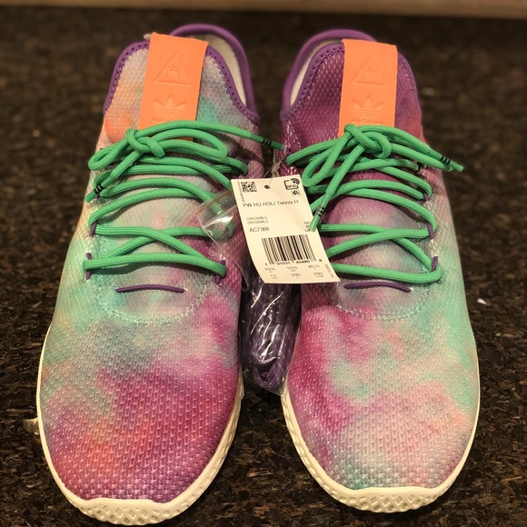 pw hu holi tennis hu mc